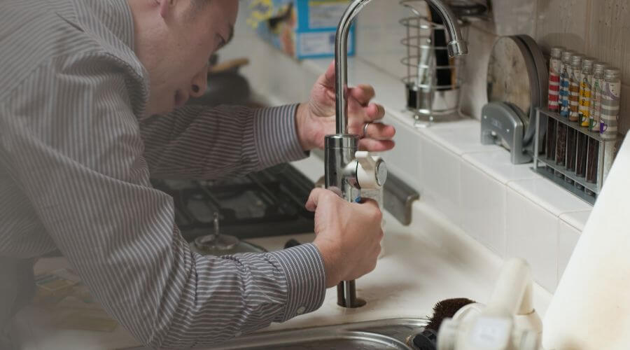 Expert burst pipe repair services in Carson, MS